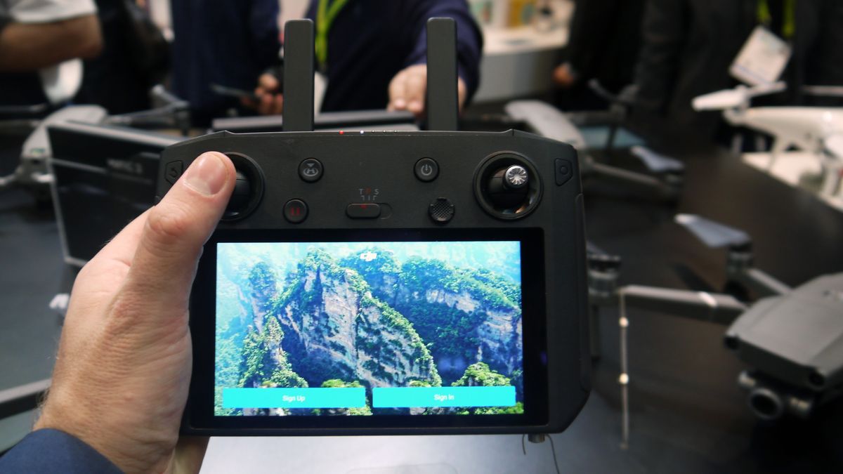 Hands on: DJI Smart Controller review | Digital Camera World