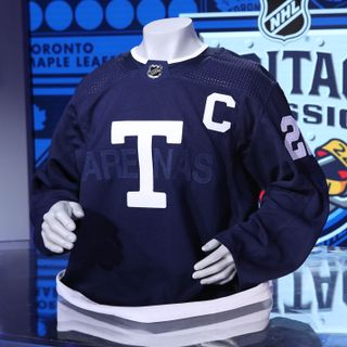 NHL on Twitter presents the Toronto Maple Leafs Heritage Classic 2022 jersey