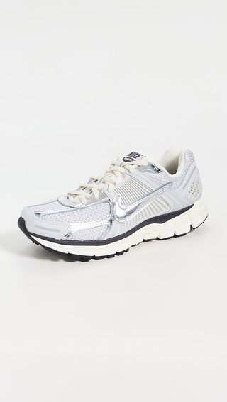 Nike Nike Zoom Vomero 5 Sneakers