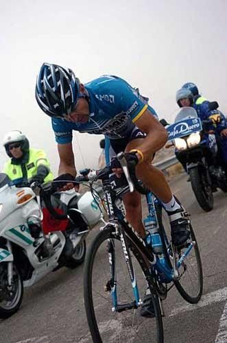 Stijn Devolder (Discovery Channel) was 14th.