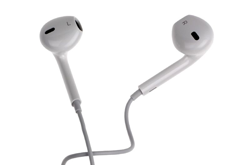 Apple EarPods with Lightning Connector review What HiFi?