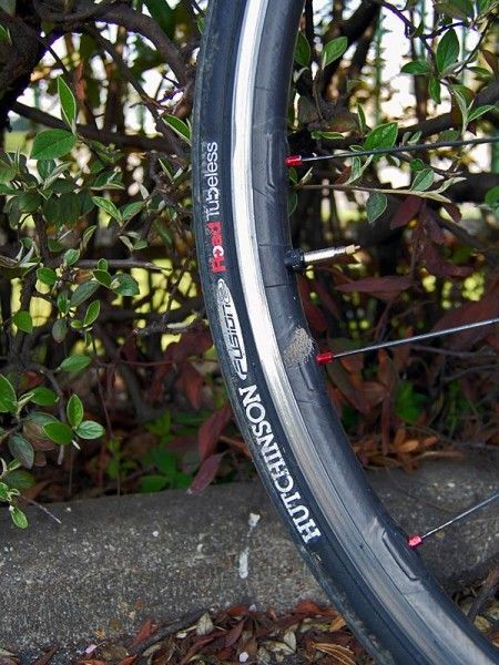 Fran&ccedil;aise des Jeux riders will apparently use Hutchinson Road Tubeless tires on race day now that larger sizes are available.