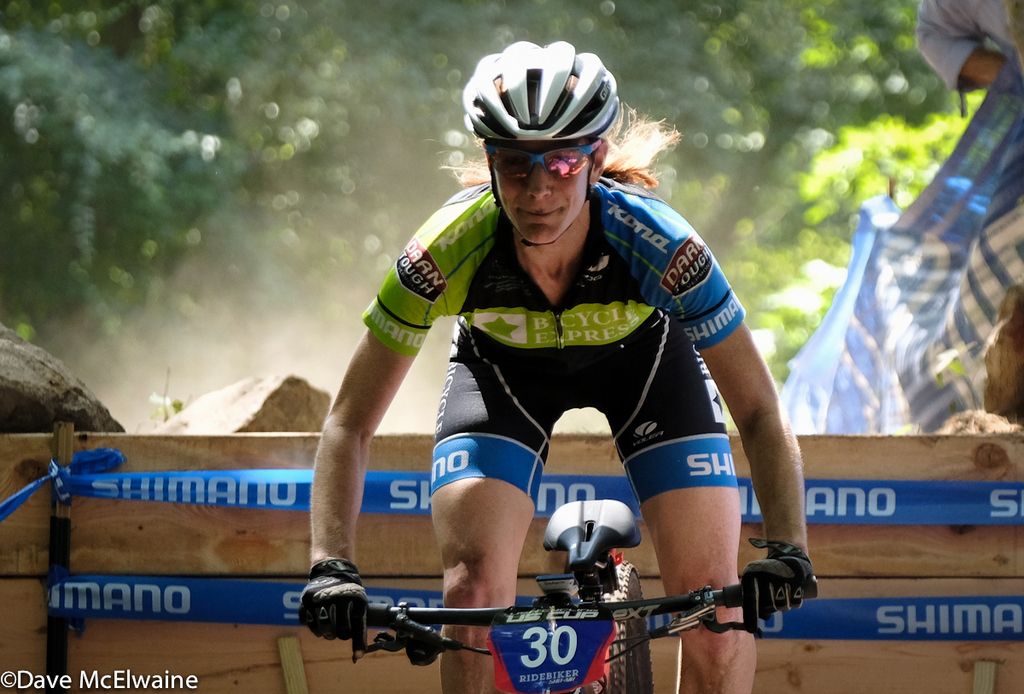 Kimberley Quinlan (Bicycle Express) making easy work of the drop-off