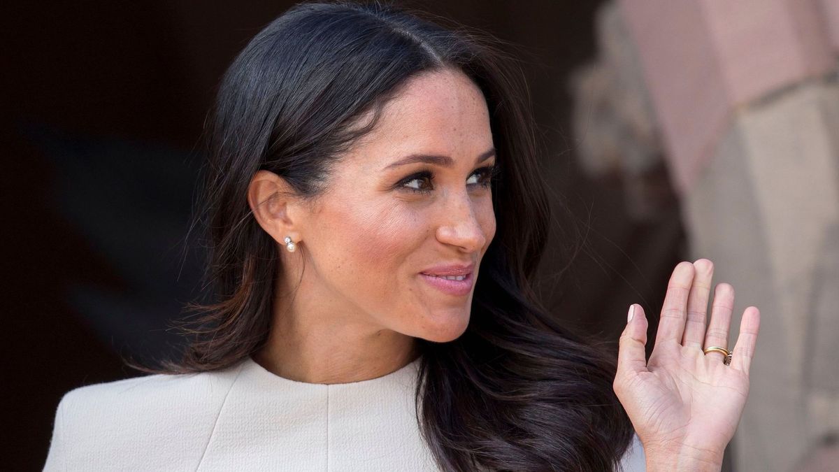 Meghan Markle Just Wore One Of Princess Diana's Favourite Accessories ...