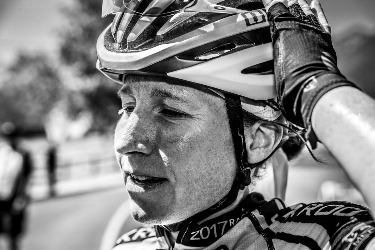 Amber Neben (Dare to Be) talks about todays fight for the yellow jersey