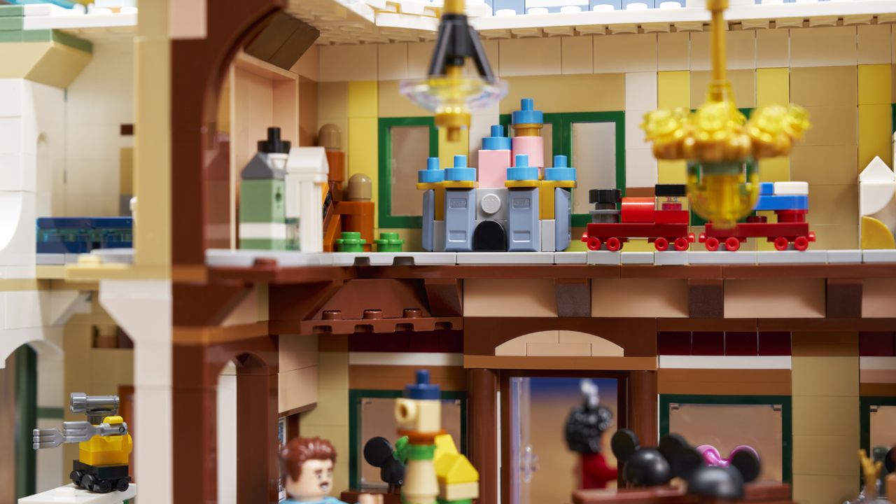 Lego shop displays in Main Street USA
