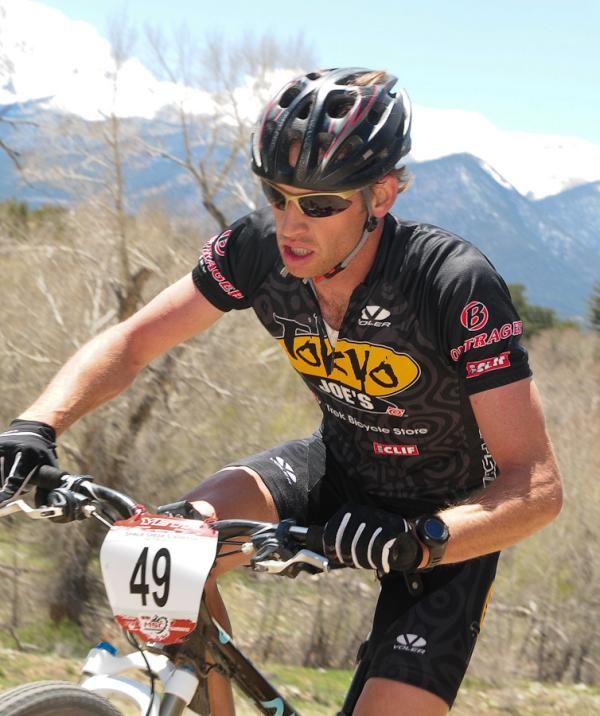 Jay Henry (Tokyo Joes) all alone in second place.