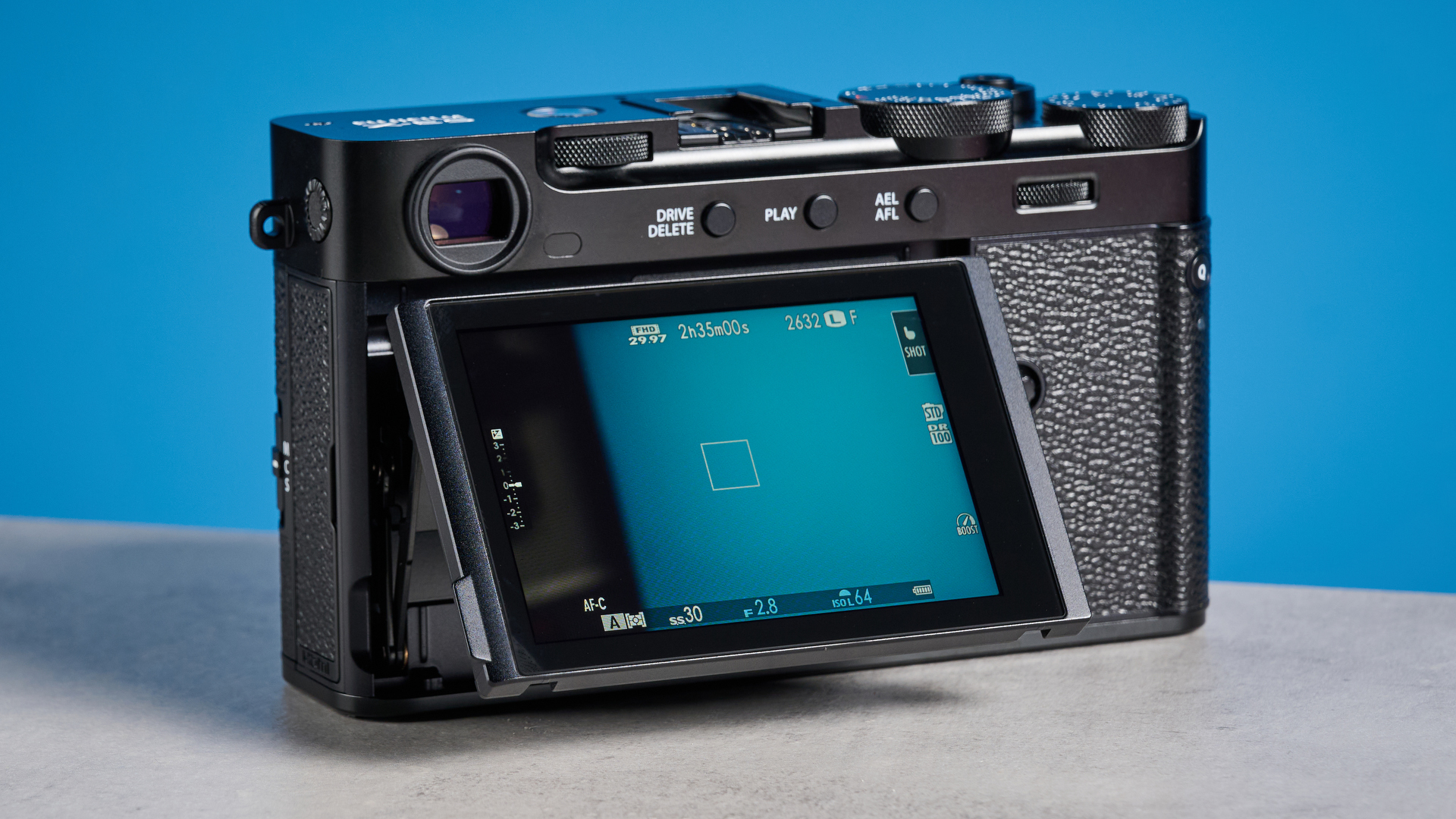 Fujifilm X-E5 screen against a blue background