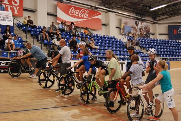 The women line up for the keirin final