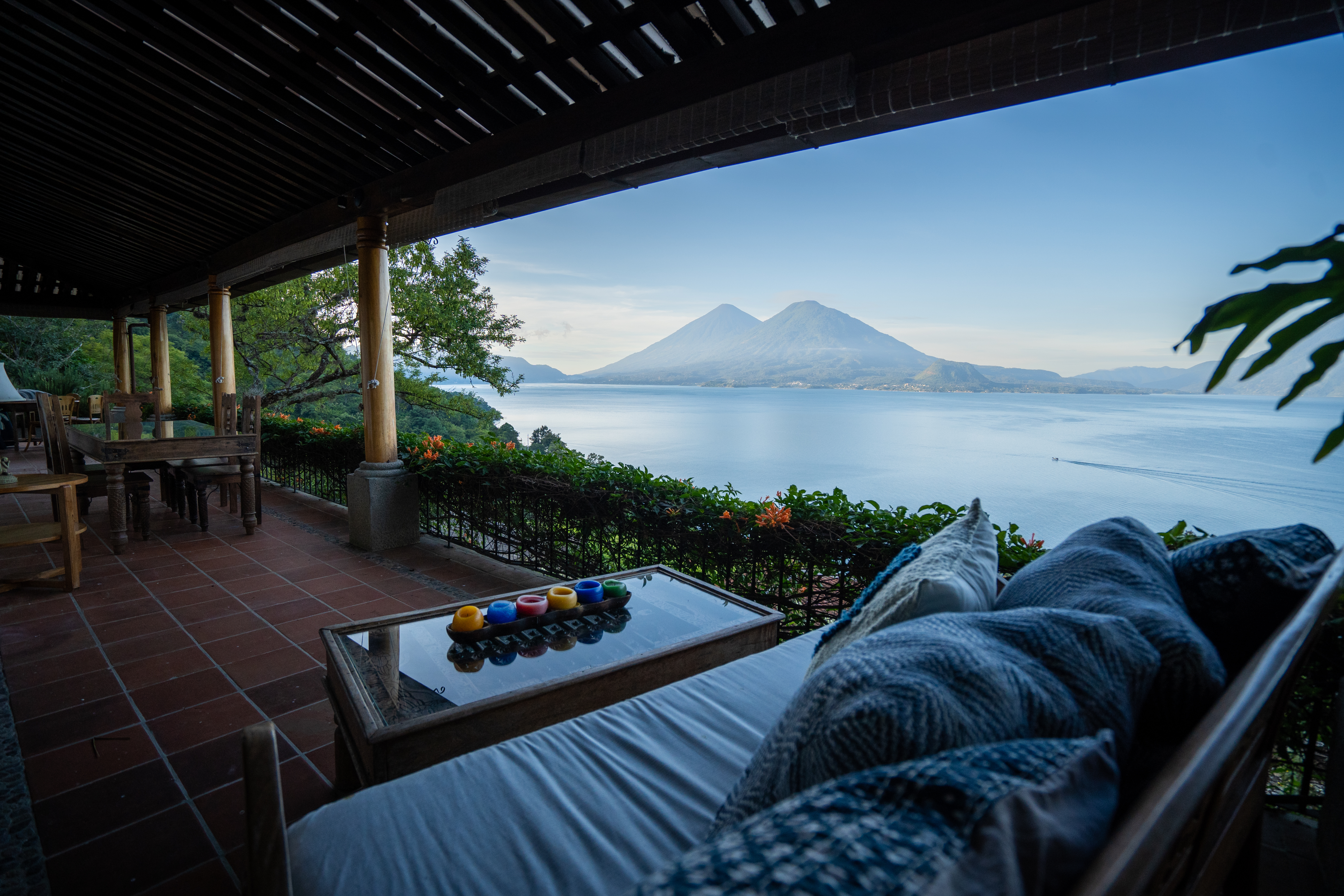 A volcano view from the covered patio of Casa Polopó