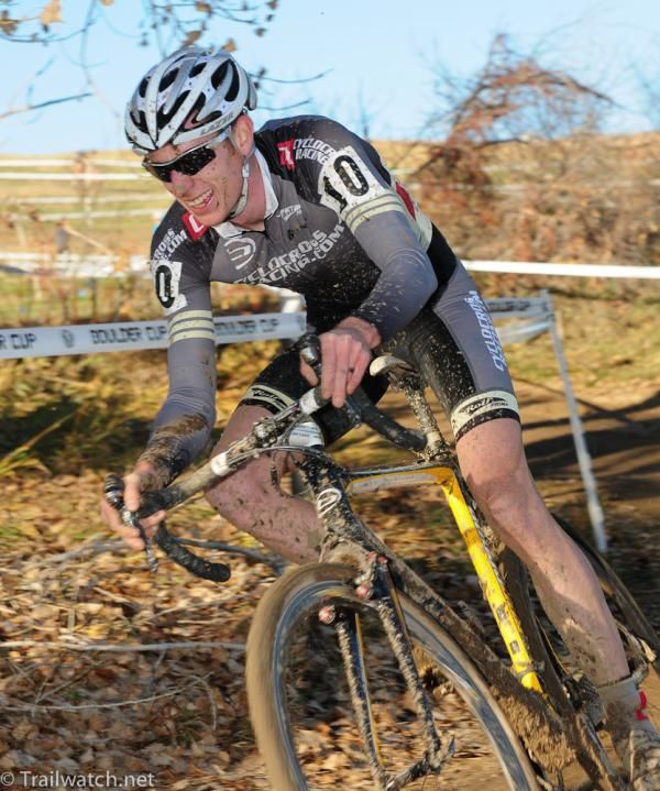 Tristen Schouten (Cyclocrossracing.com) refused to be dropped