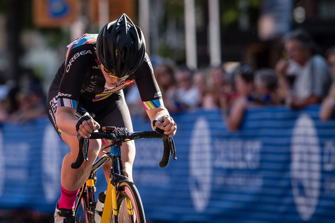 Clare Rose (DNA) puts her head down as she goes solo on the final laps.
