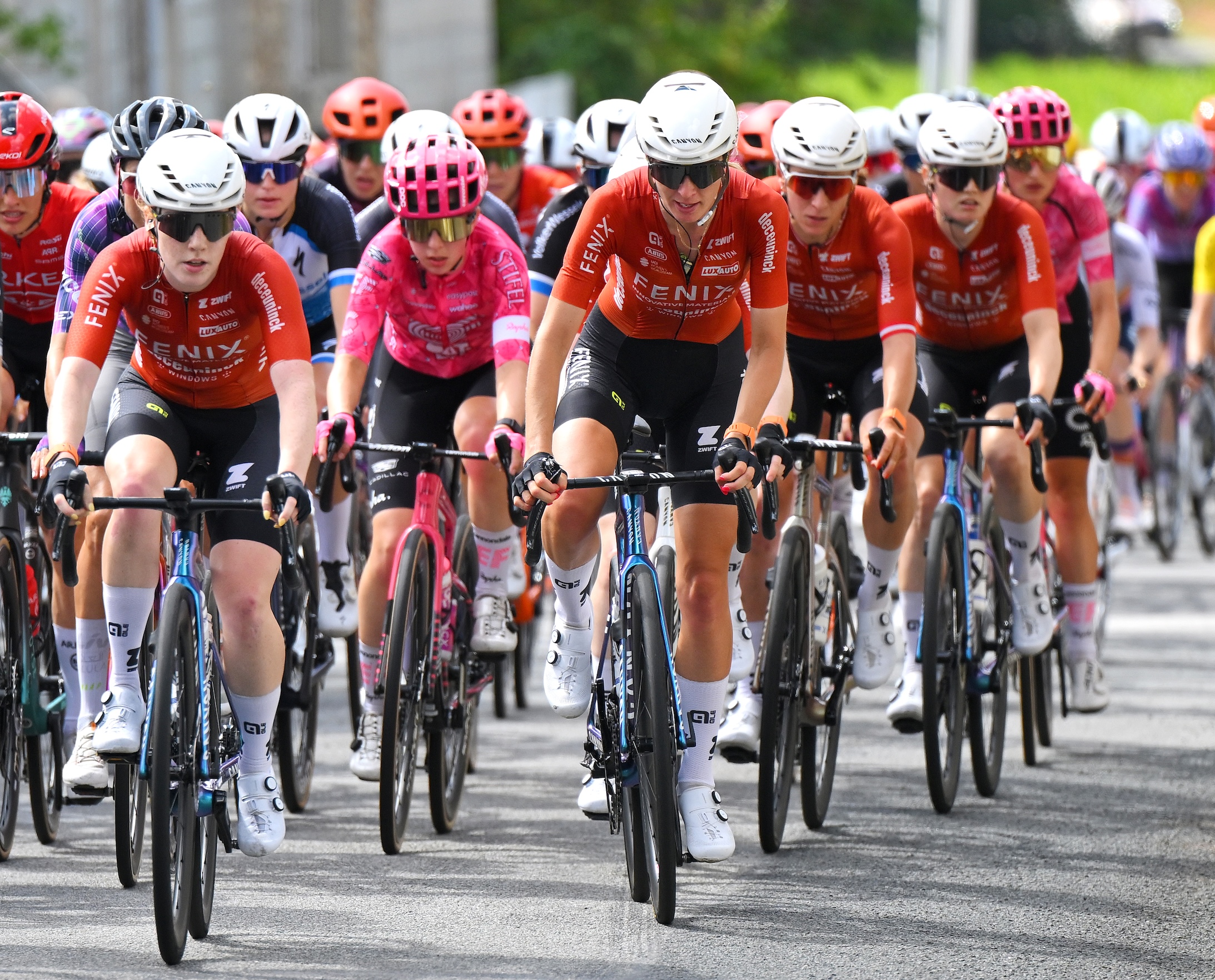 GUERET, FRANCE - JULY 30: Pauliena Rooijakkers of Netherlands and Team Fenix-Deceuninck competes during the 4th Tour de France Femmes 2025, Stage 5 a 165.8km stage from Chasseneuil-du-Poitou (Futuroscope) to Gueret / #UCIWWT / on July 30, 2025 in Gueret, France. (Photo by Tim de Waele/Getty Images)