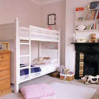 bedroom with rack bed and white walls