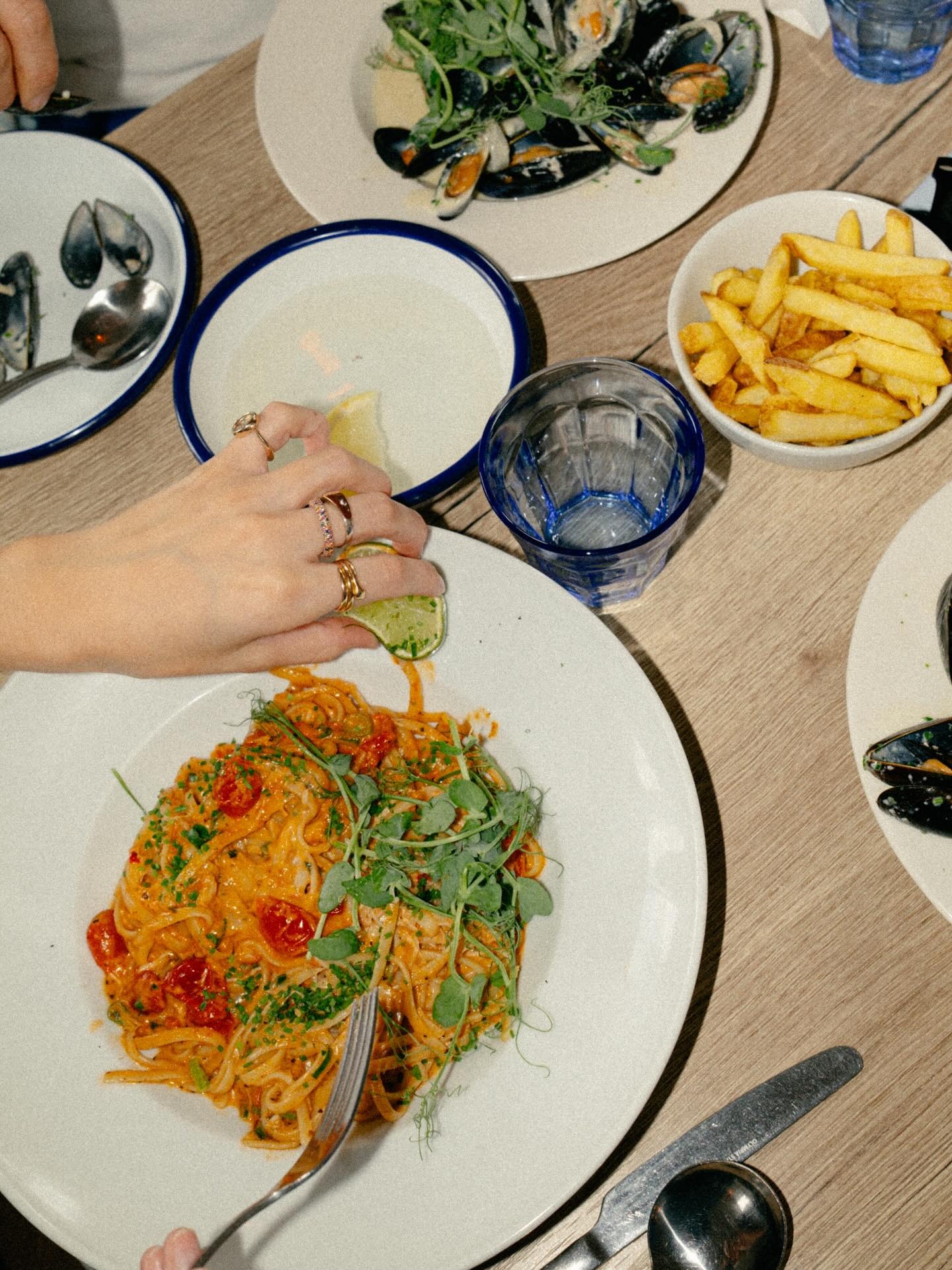 eating mindfully