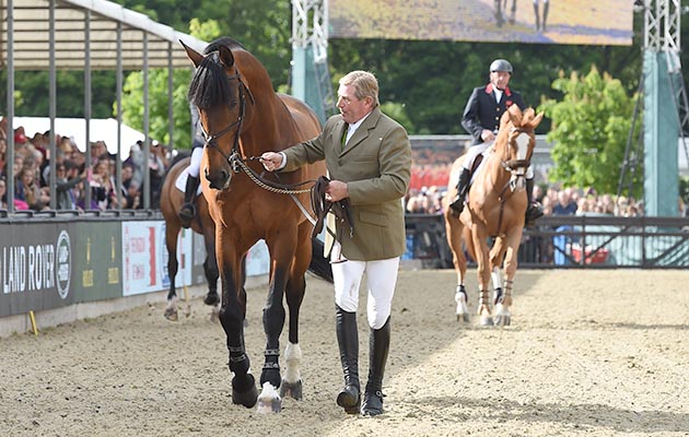 Olympic champion Nick Skelton and Big Star retire from showjumping at Royal Windsor