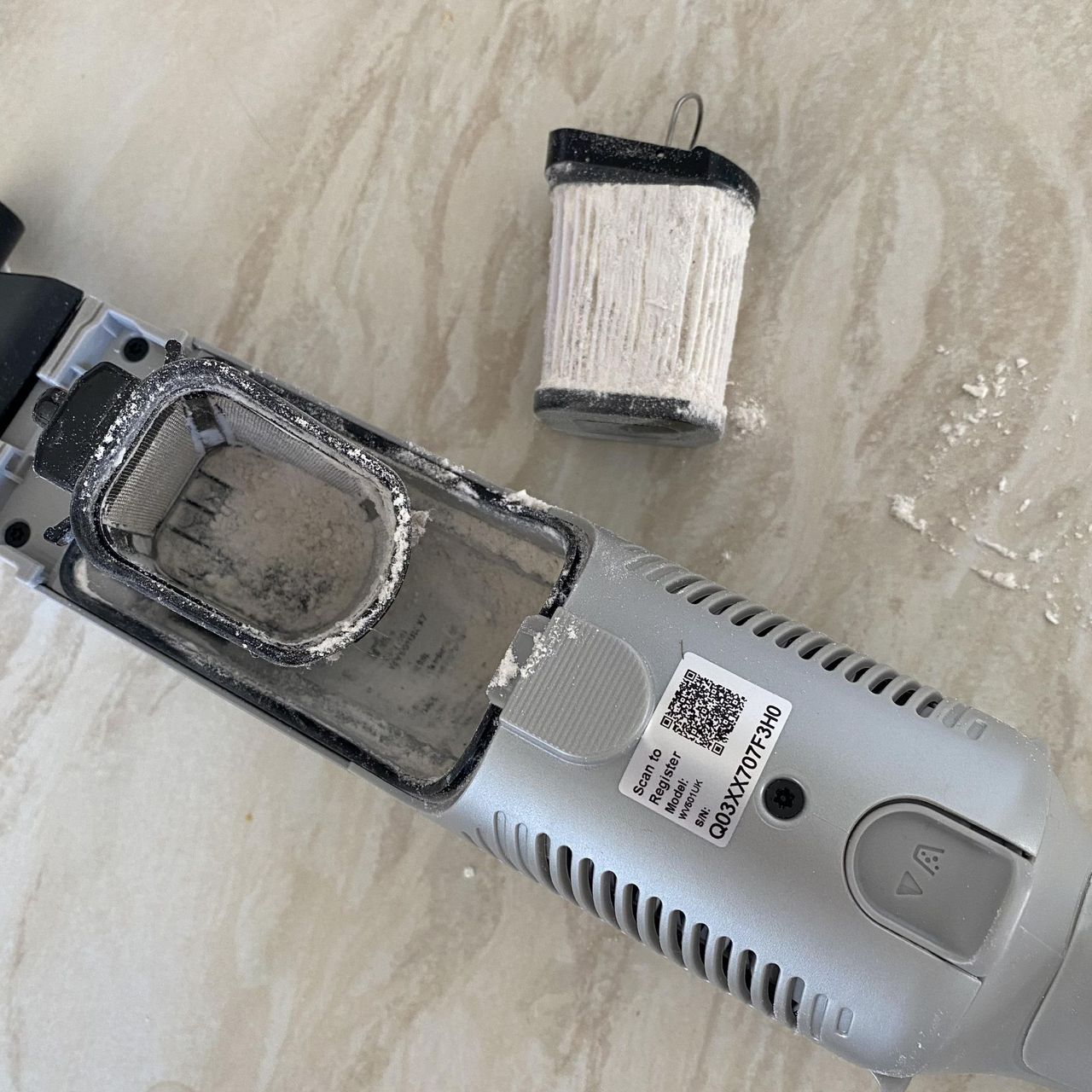 Shark WandVac Deluxe Handheld Vacuum