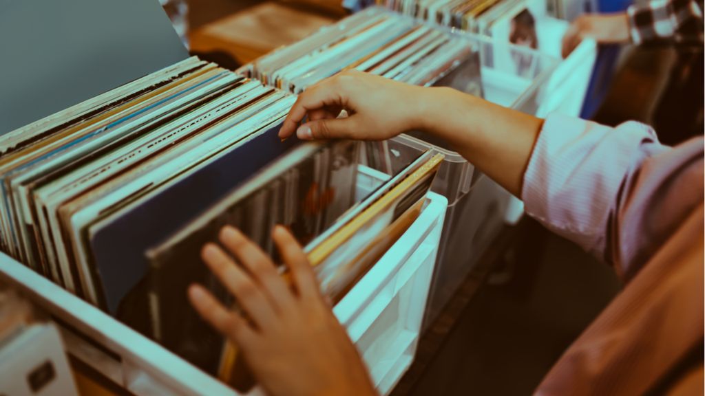 How Does Vinyl Work And Is It Really Better Than Streaming From Spotify ...