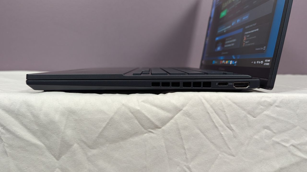 Asus Zenbook Duo 2025 laptop images