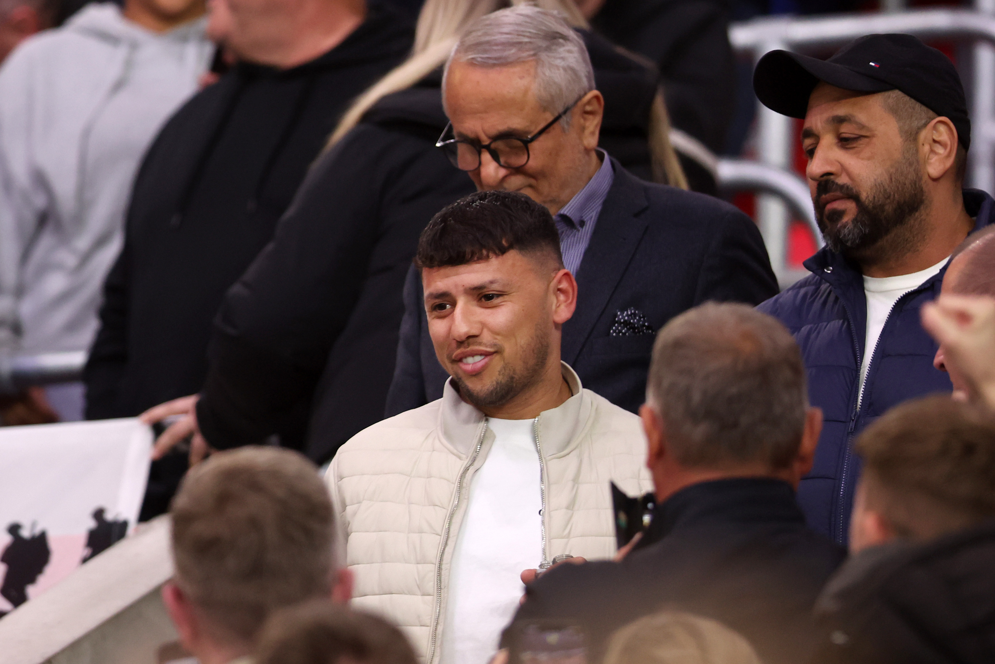 Gus Hamer is available before the end of the transfer window