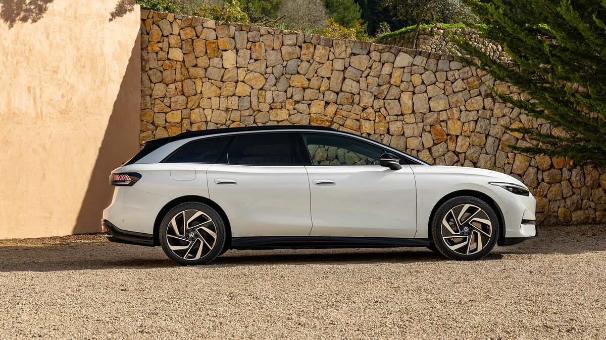 Volkswagen Reveals Id.7 Tourer, Adding One Of The First Estate Cars 