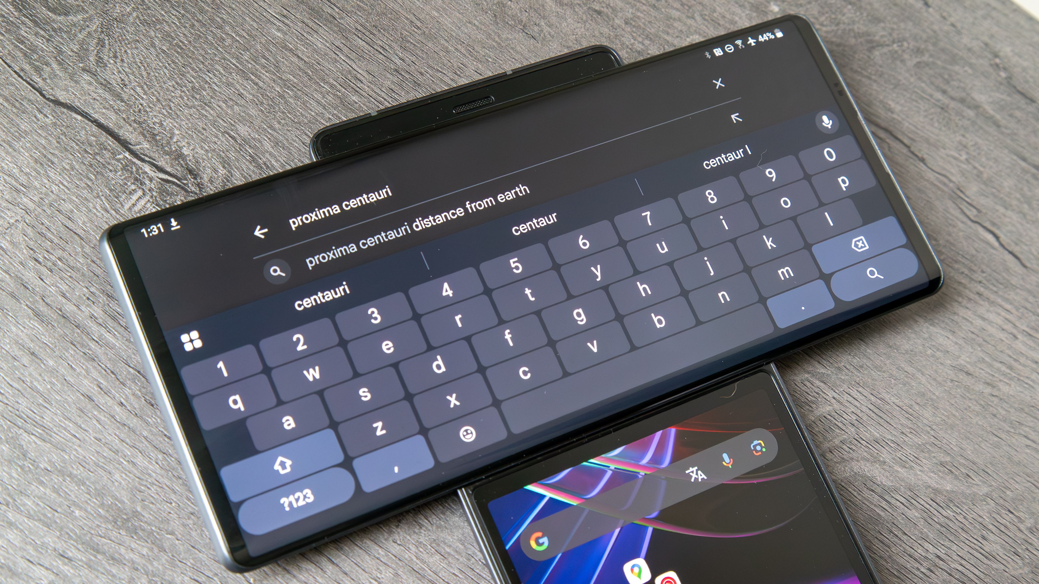 The LG Wing with Gboard on the Swivel screen