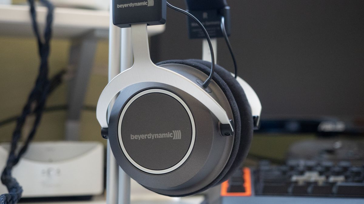 Best overear headphones for 2023 top cans from top brands TechRadar