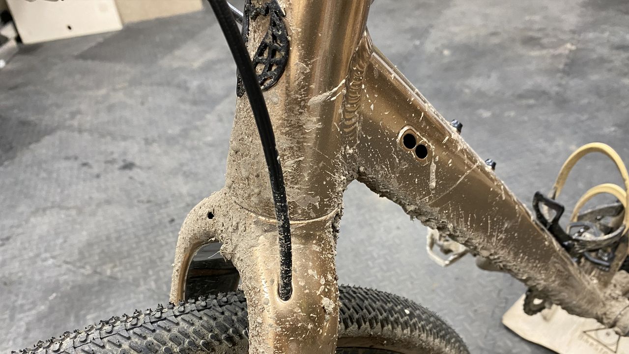 Salsa Stormchaser frame headtube and downtube join
