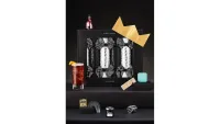 Harvey Nichols GO Christmas crackers
