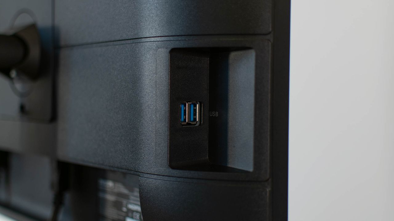 Philips 243B9 USB ports