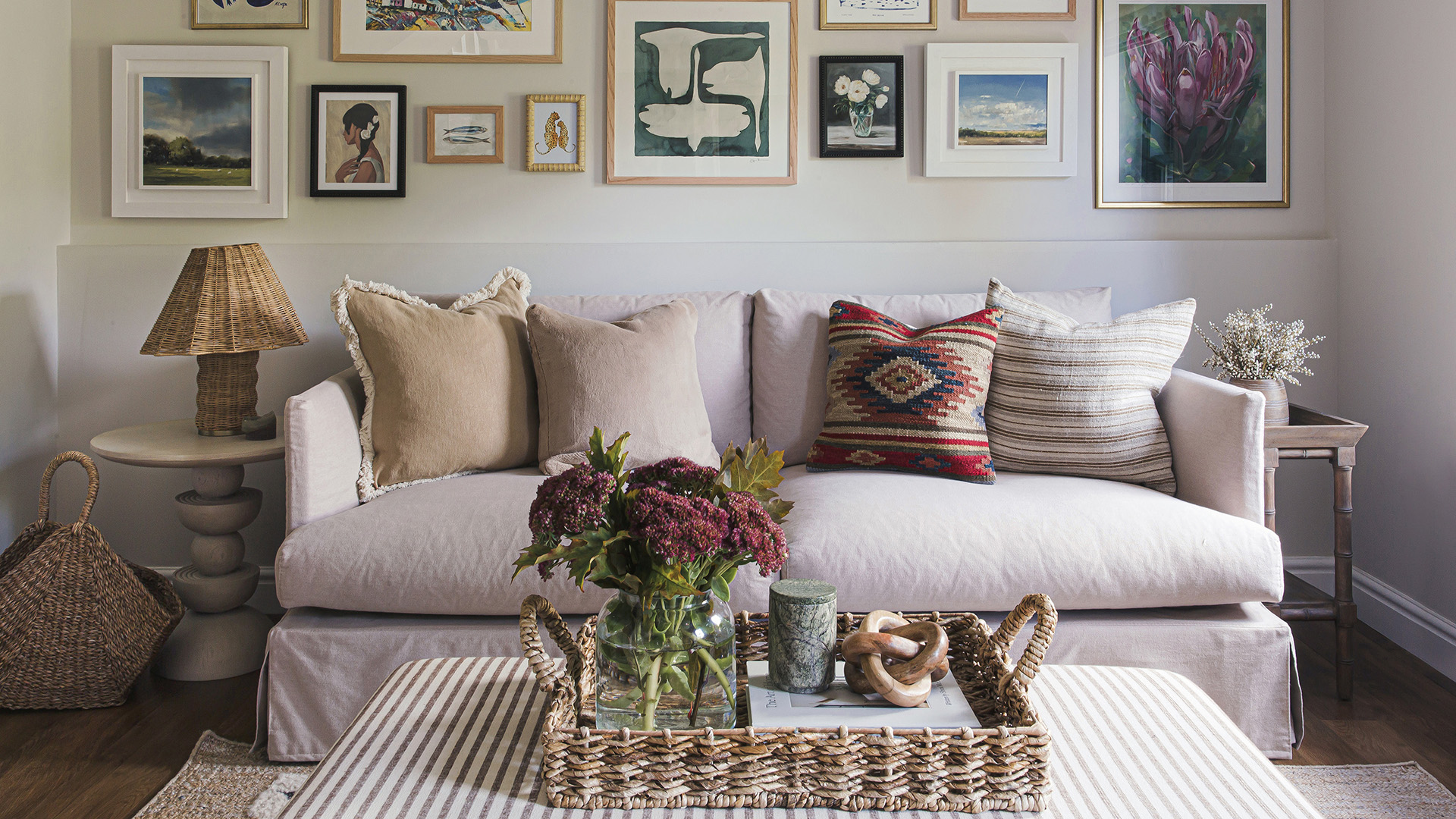 Rattan tray and lamp