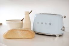 Smeg kitchen toaster