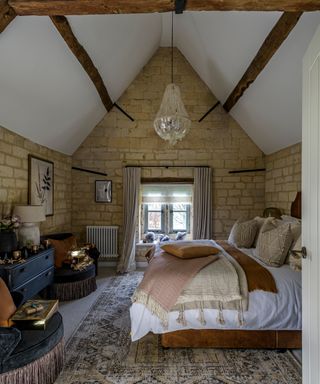 Cotswold Christmas bedroom