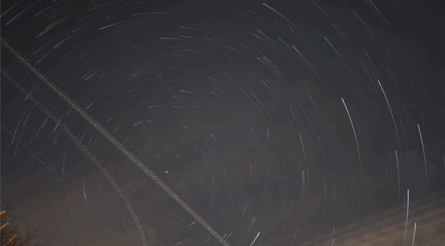 Sasmung Galaxy S23 Ultra astrophotography video as a GIF