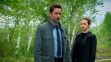 Billy Campbell and Karine Vanasse in Cardinal