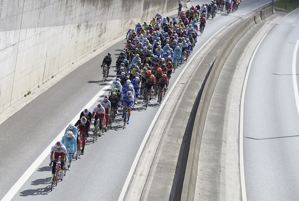 The pack rides during the second stage of the Driedaagse De Panne.