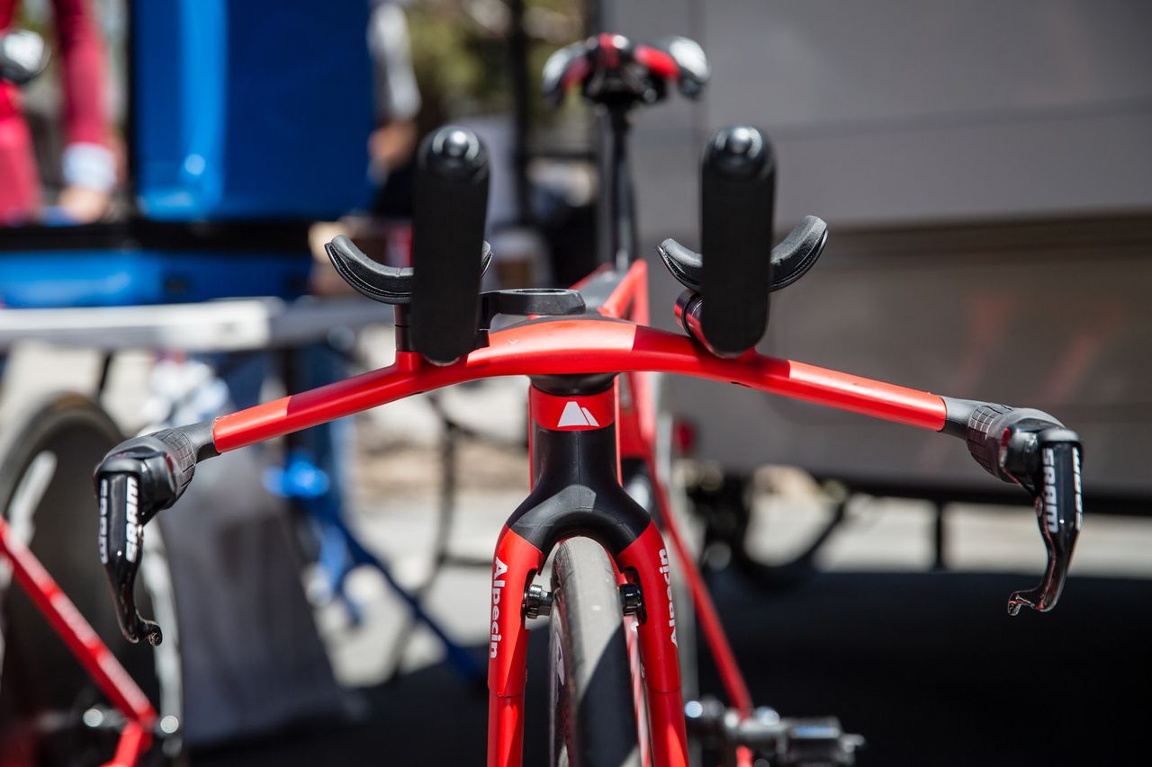 The front profile of the Canyon Speedmax is designed to reduce as much drag as possible