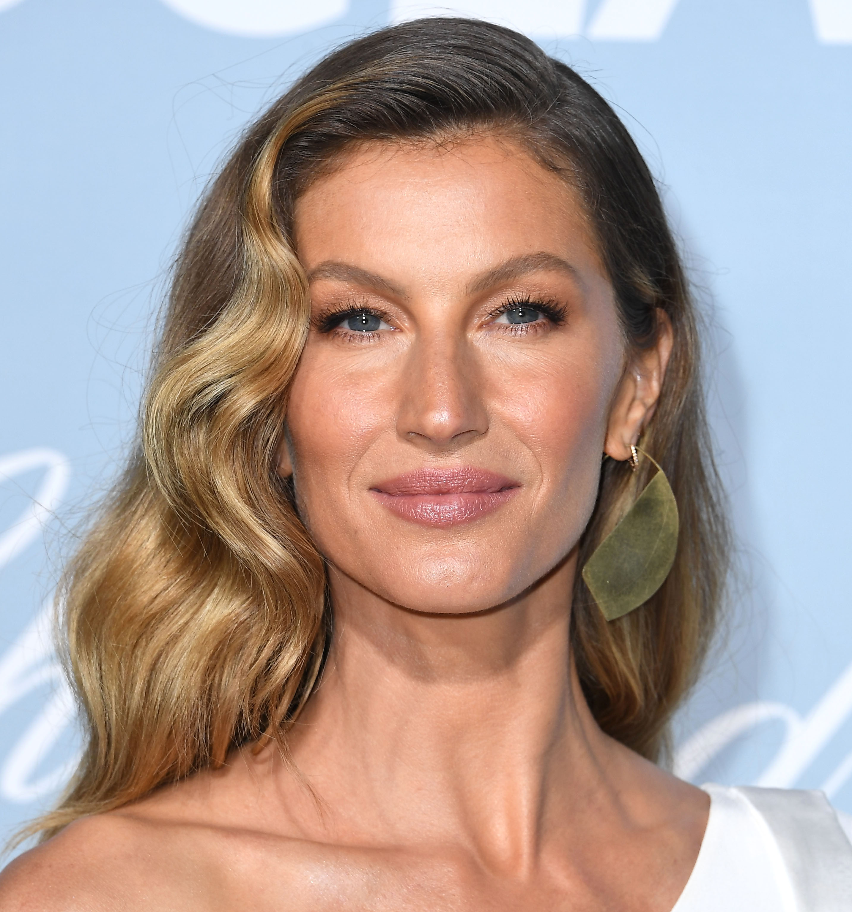 Gisele Bundchen Opens Up on a Season of Life That Has “Been Very Tough ...