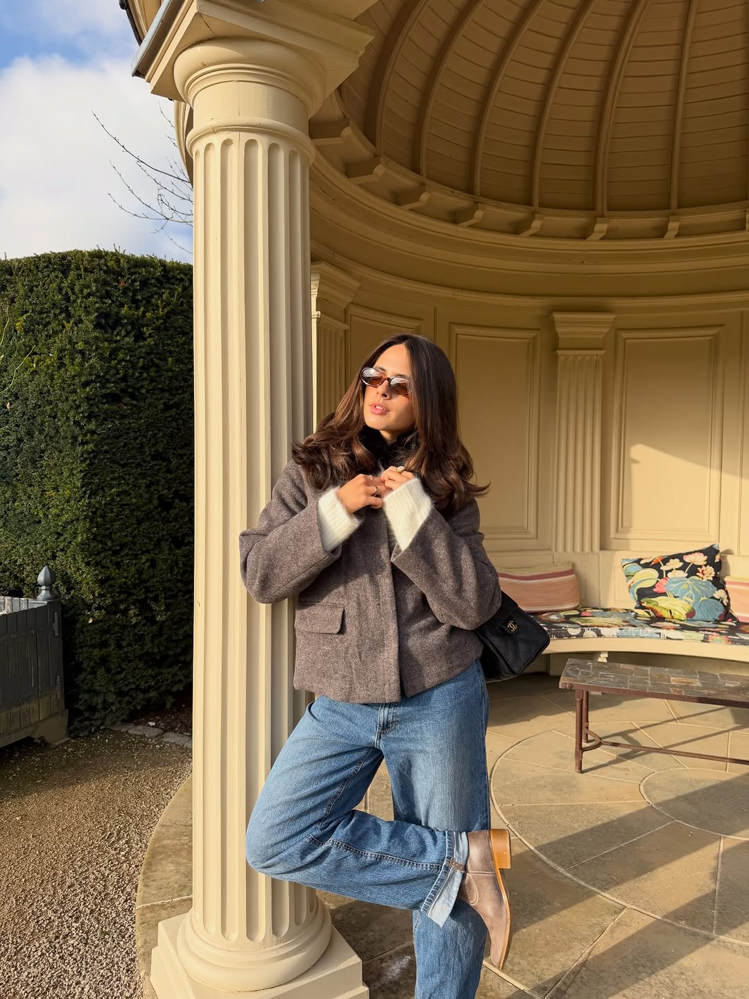 Spring shoe trends with jeans