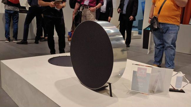 Bang &amp; Olufsen Beosound Edge