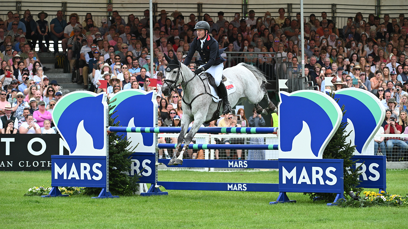 Oliver Townend_Coole_Bad25_S10922