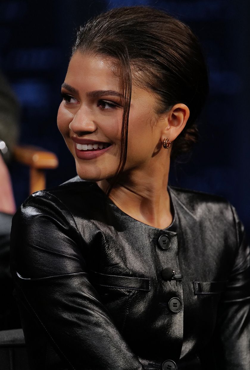 Zendaya with tendrils