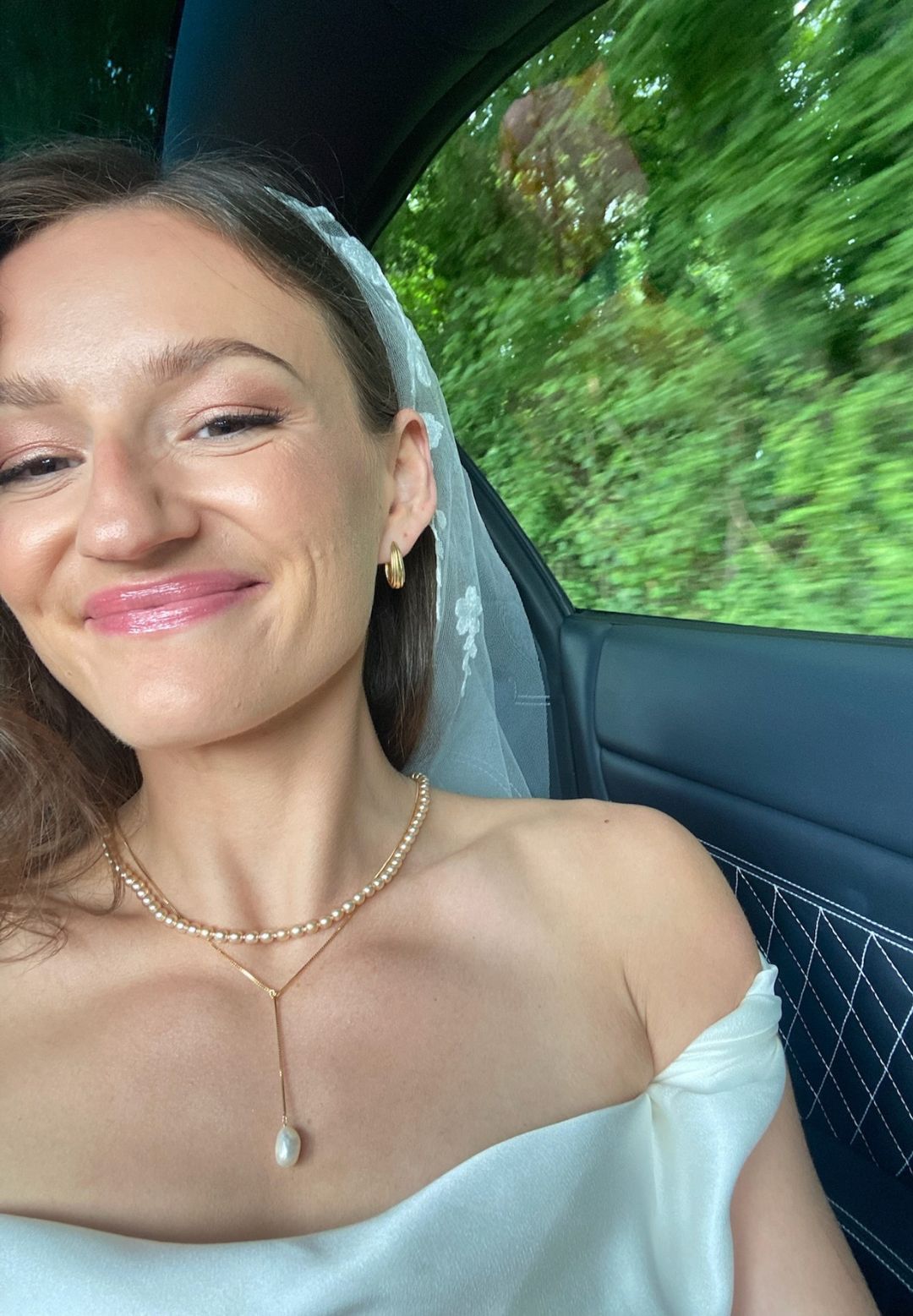 Senior Health Editor Ally Head on her wedding day