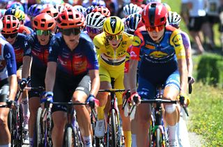 Tour de France Femmes stage 3 LIVE: Attacks expected on the hilly roads into France