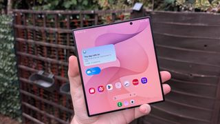 samsung galaxy z fold 8 ultra sample photos