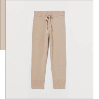 These H&M Knitted joggers are some of the best comfy loungewear