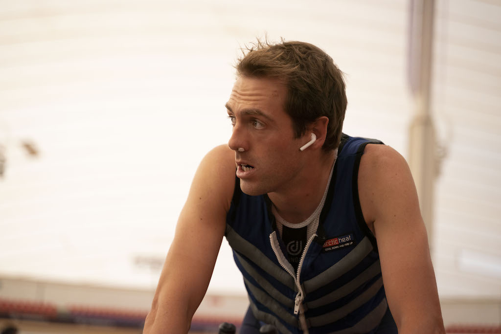 Alex Dowsett during his UCI Hour Record attempt on November 3, 2021 at the at Aguascalientes velodrome in Mexico