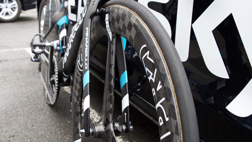 Newly designed low profile forks