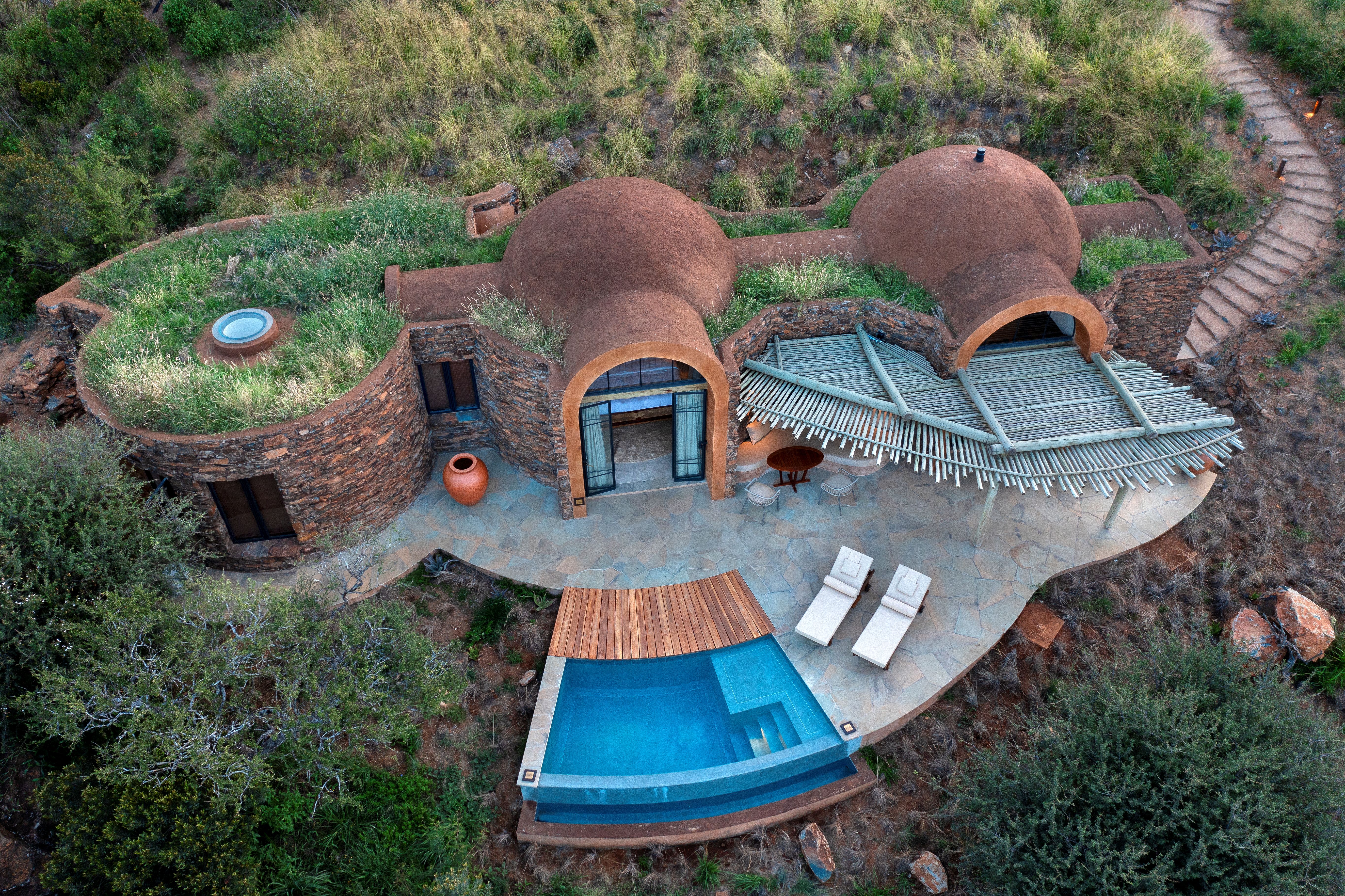 andbeyond suyian lodge review