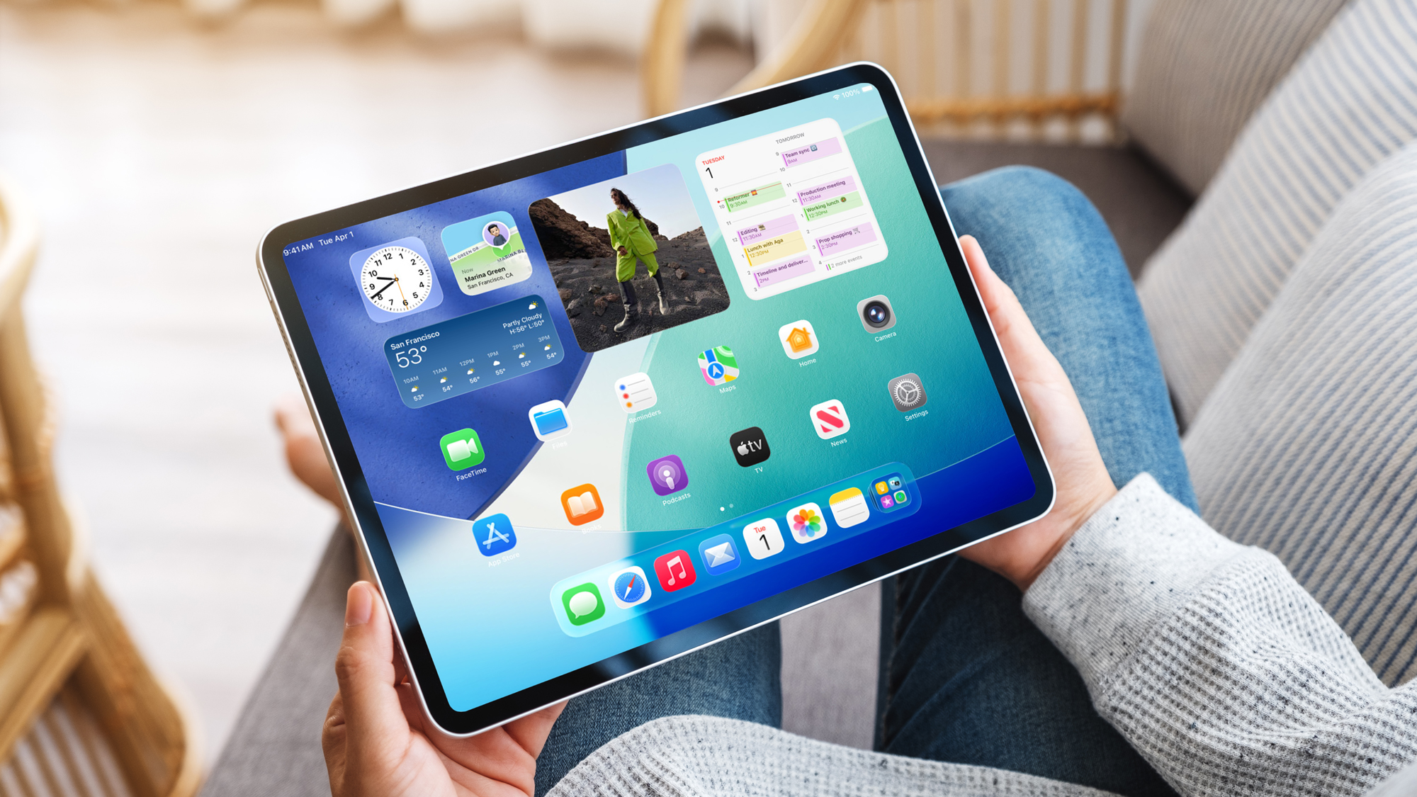 iPadOS 26 home screen on an iPad